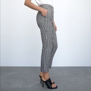 ZARA || *NEW* Gingham Tweed Straight leg Pants Size Medium